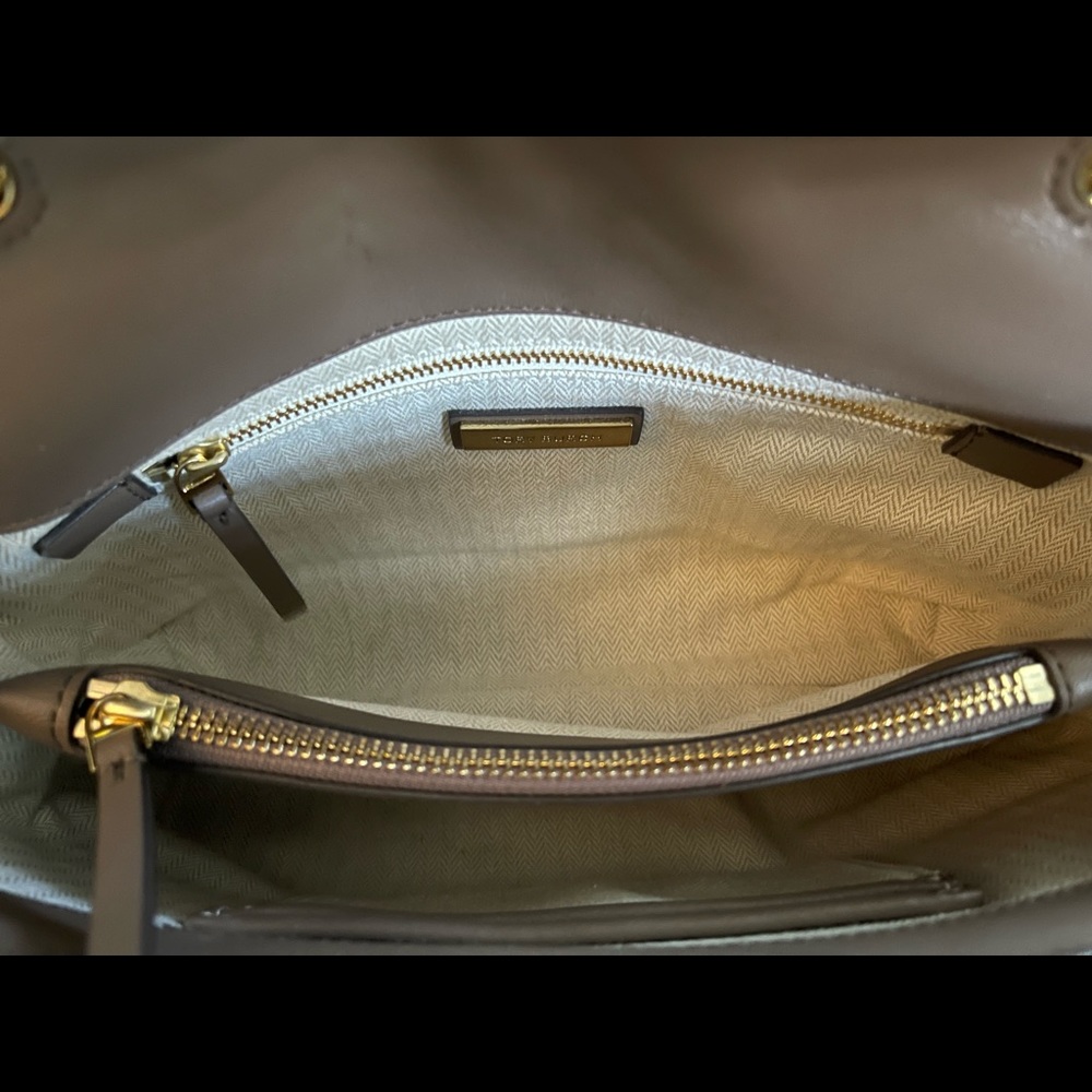 Authentic Tory burch Kira bag - Picture 11 of 16